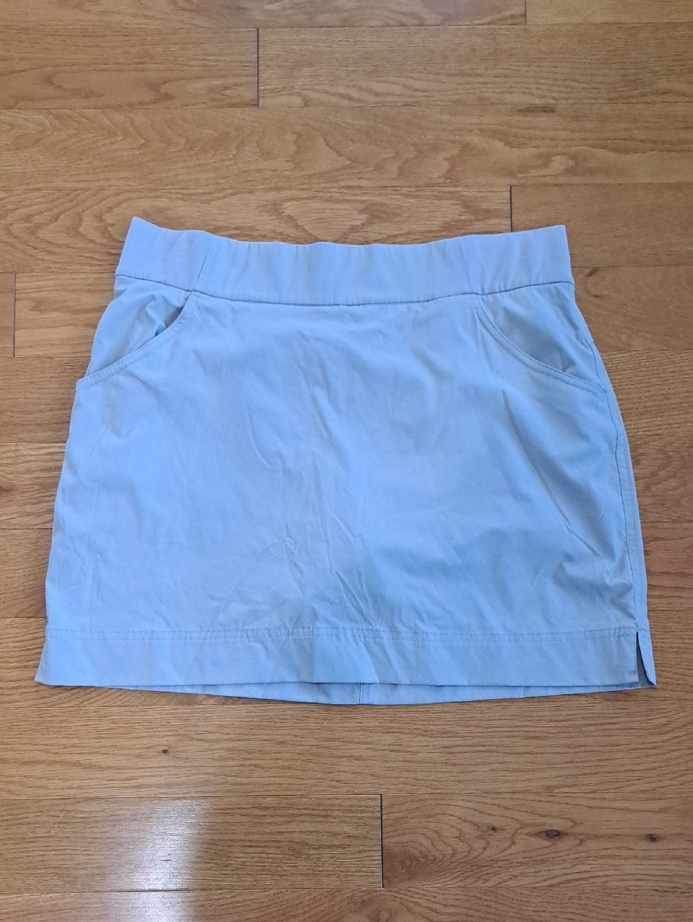 Columbia Tan Casual Skort with Side Pockets